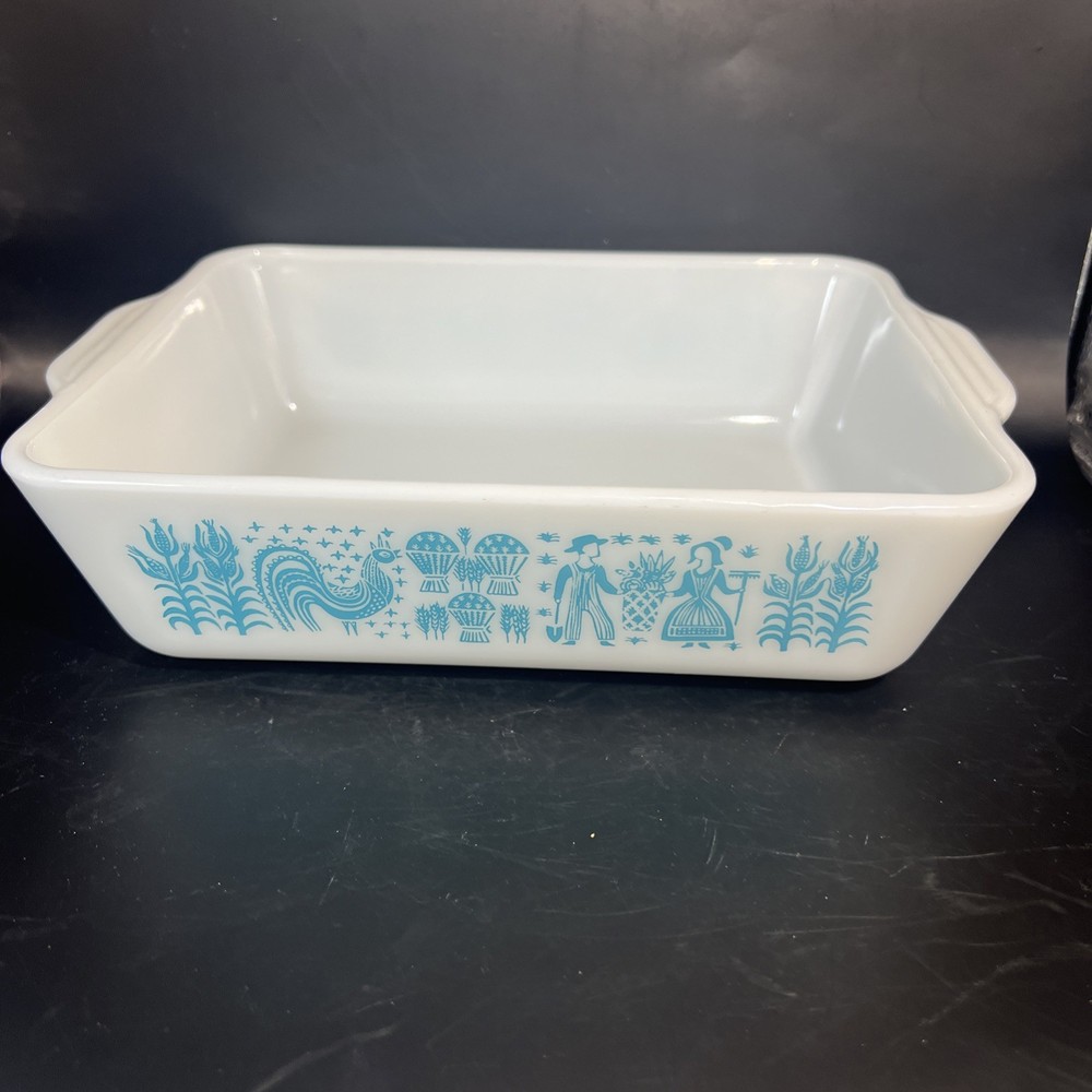 Vintage Pyrex Amish Butterprint Turquoise 0503 1.5 qt Casserole Dish 