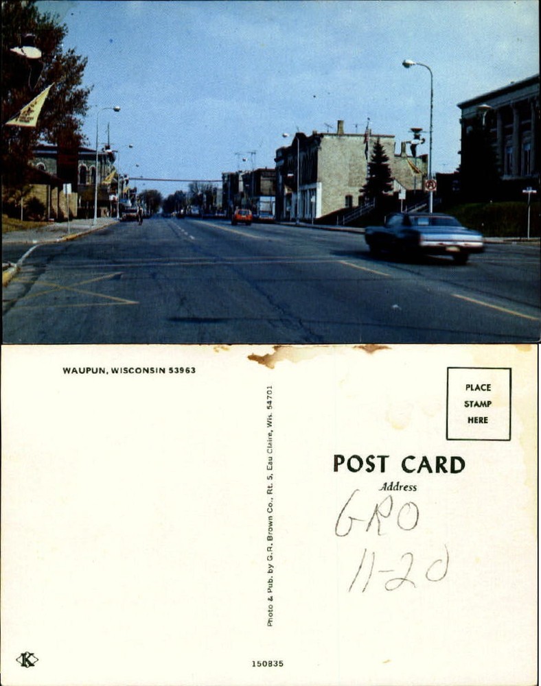 Waupun Wisconsin WI street view chrome unused vintage postcard