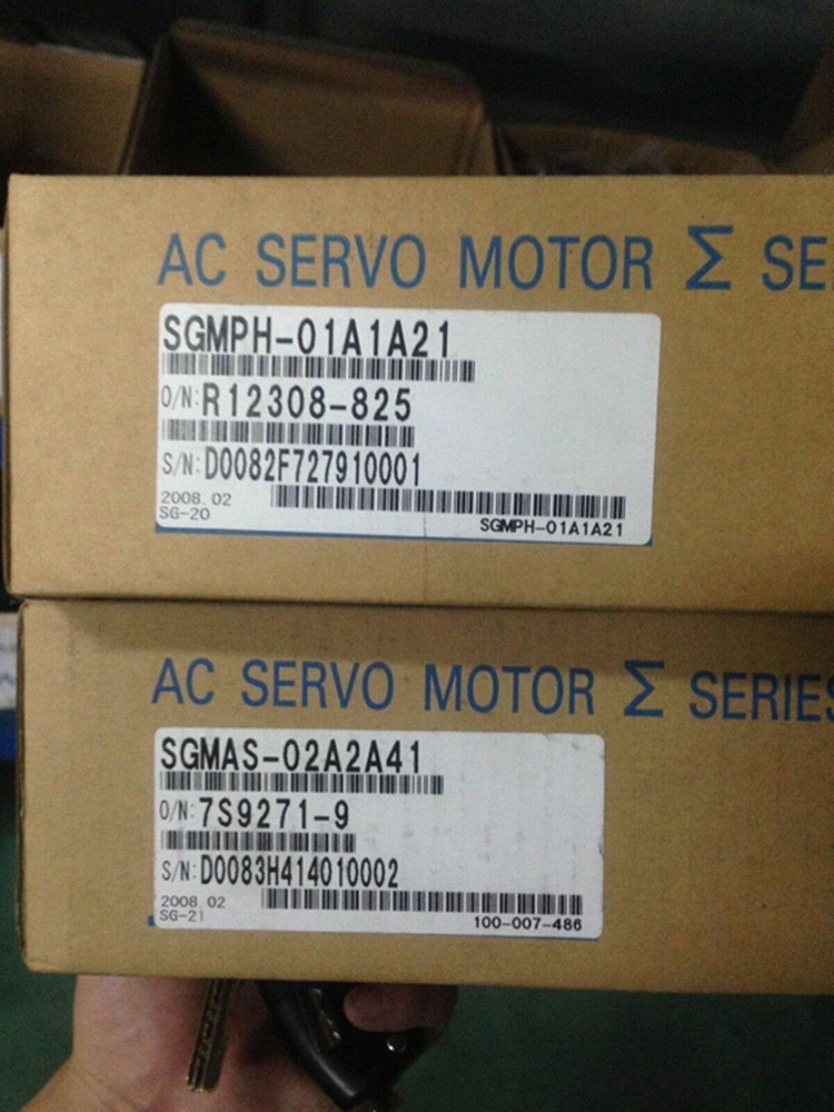 New SGMAS-02A2A41 Servo Motor SGMAS02A2A41 Expedited Shipping #F22