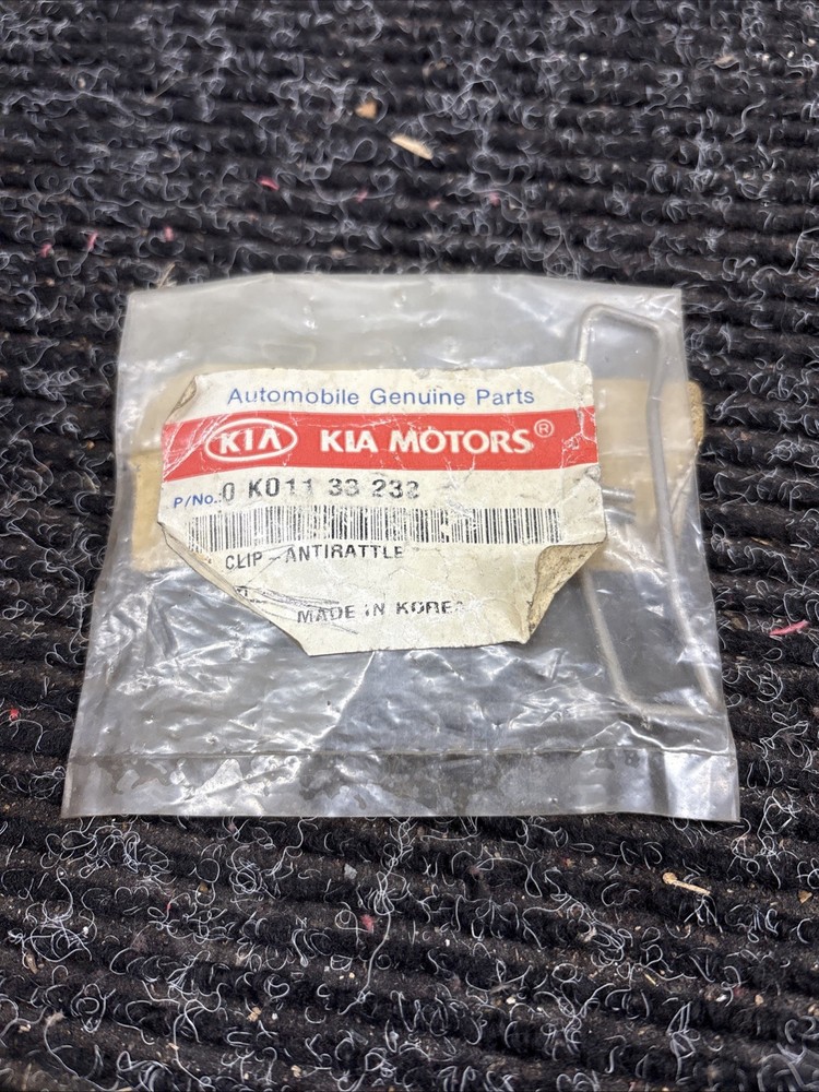 Original Brake Pad Accessory Kit Suitable For Kia Sportage I