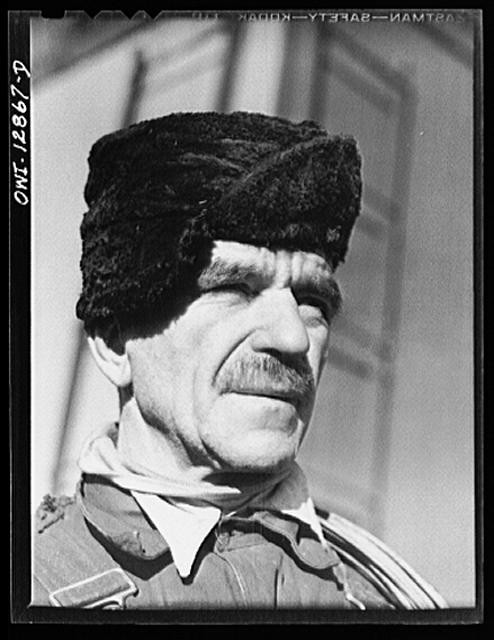 Photo:Chicago Illinois 1910s Railroad Worker Portrait Fur Hat