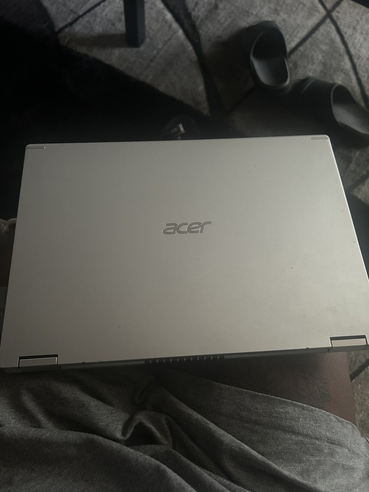 Acer Spin 3 SP314-21 14-inch Laptop with AMD Ryzen 3 128GB SSD 4GB RAM 3.5GHz-image