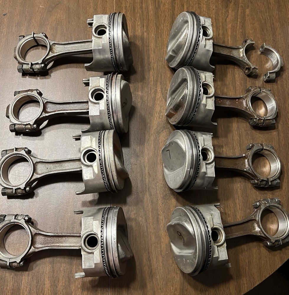 Rod and Pistons 400 Chevrolet Small Block Chevy GM 6.6L 1970-1981 SBC SET of 8pc