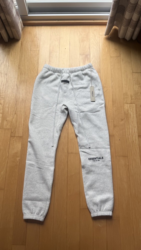 Fear of God Essentials Sweatpants SS22 Light Oatmeal - 100% Authentic M