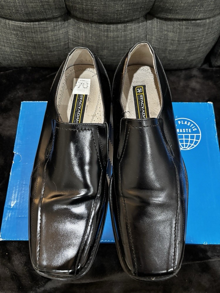 Stacy Adams® Cassidy Mens Moc-Toe Slip-On Leather Dress Shoes 9.5