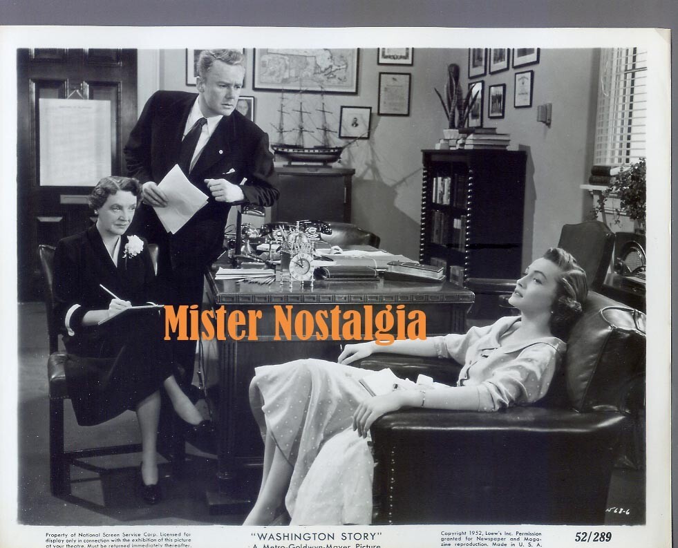 Vintage Photo 1952 Van Johnson Patricial dictating a letter in Washington Story