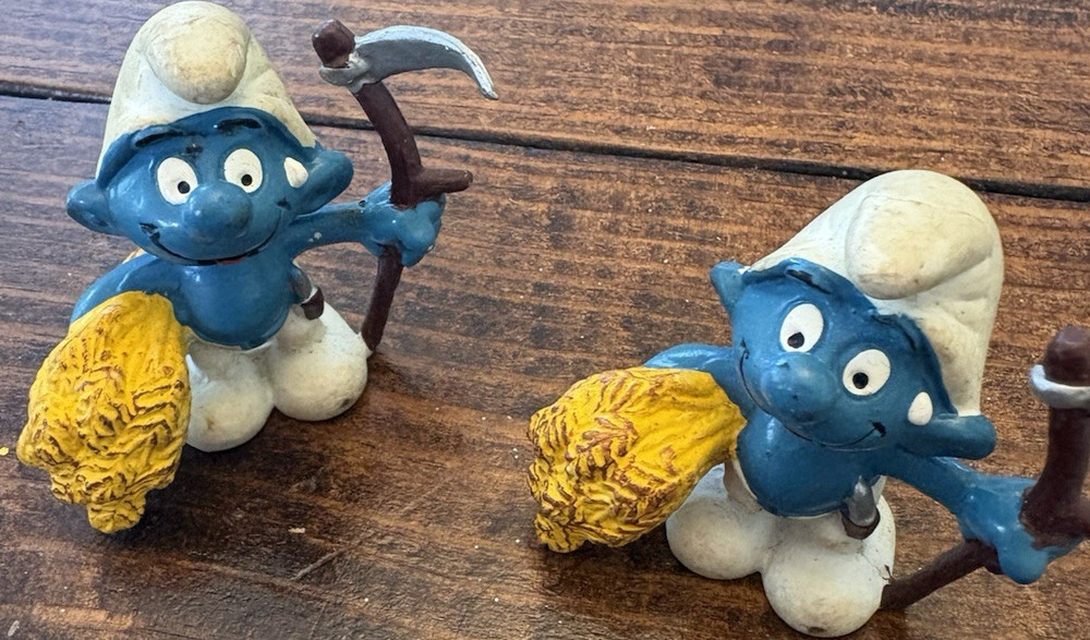 Schleich Smurf Peyo 1981 Vintage Plastic Figurines The Smurfs Cartoon Fantasy