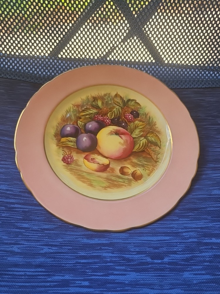8 Inch  Aynsley England Bone China Fruit Plate