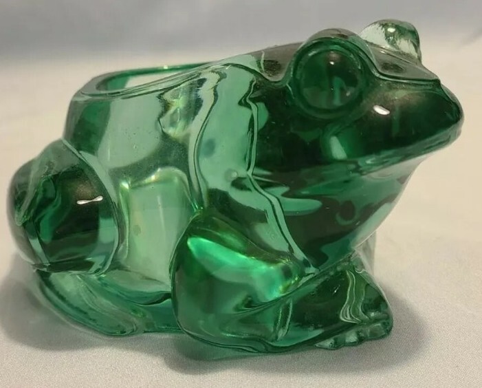 Indiana Art Glass Emerald Green Frog Votive Candle Holder Figurine