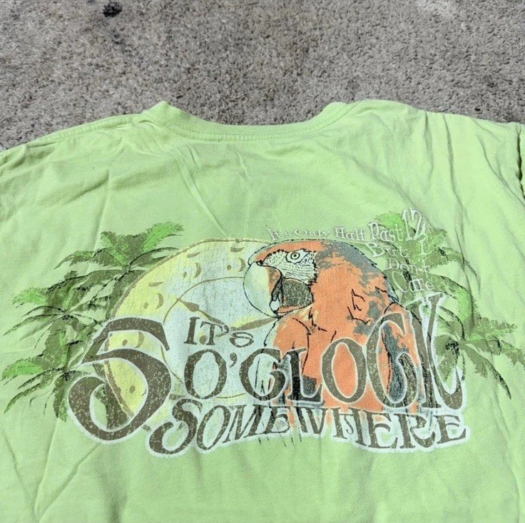 5 O'clock Somewhere green t-shirt summer