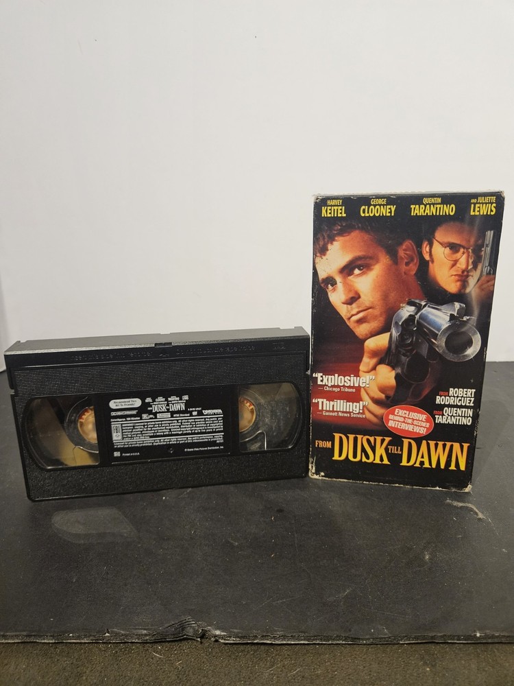 From Dusk Till Dawn (VHS, 1996, With Bonus Footage)