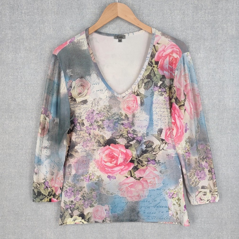 Vintage Caia Top Medium V-Neck Stretch Floral Watercolor Roses Romantic Script Blouse