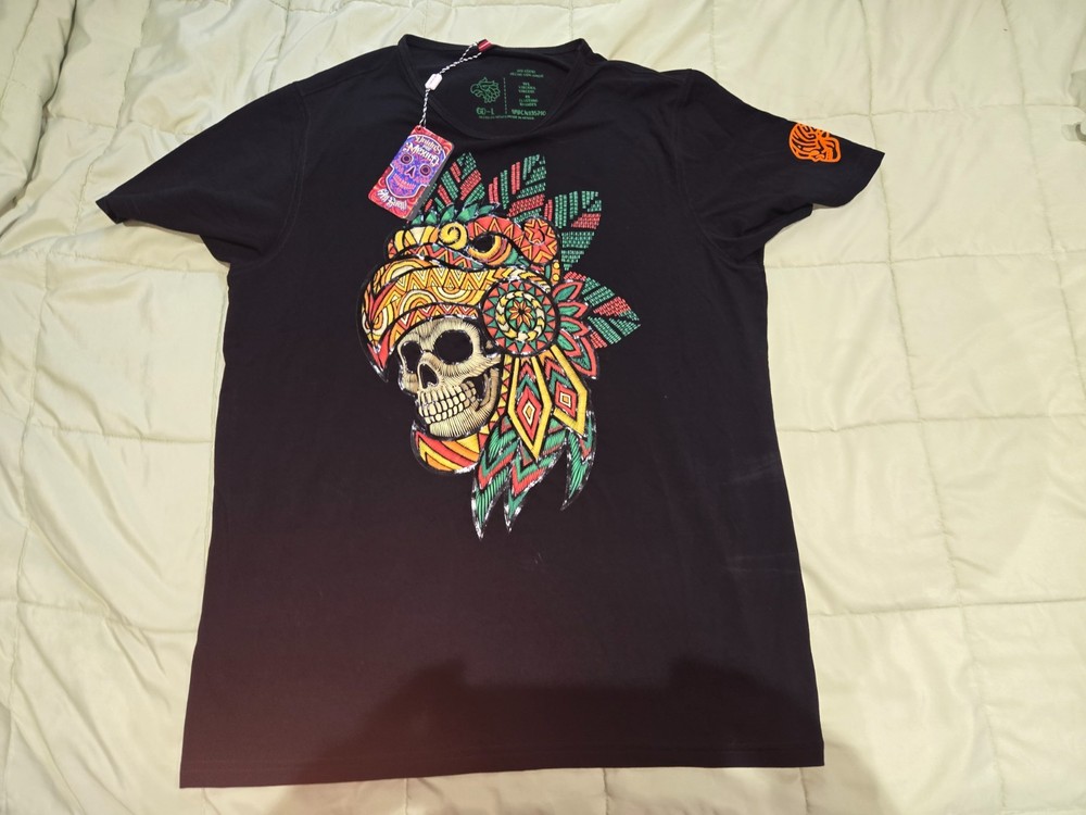 Ay Güey! Black T-Shirt Aztec Eagle Warrior Size Large New with Tag