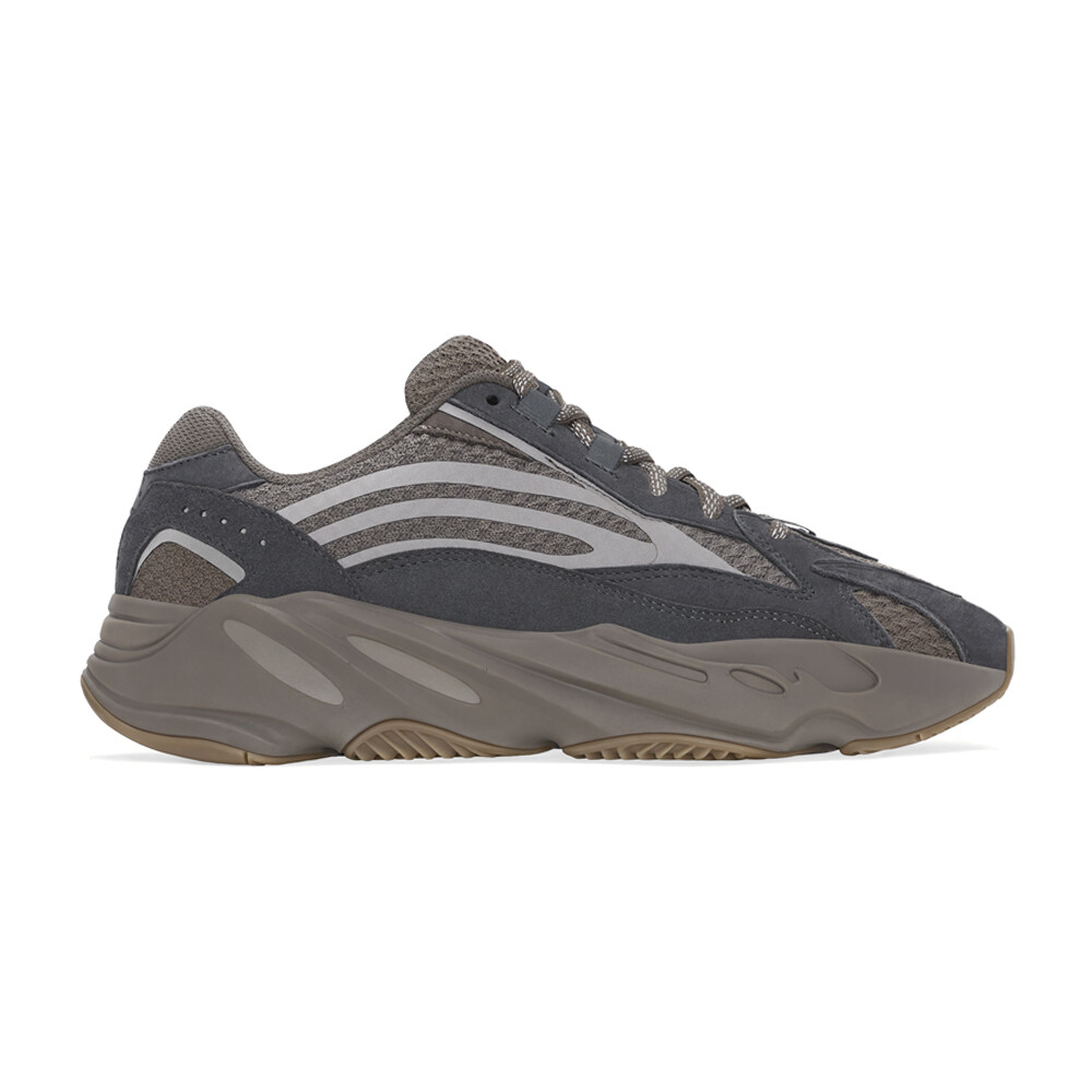 adidas  Yeezy Boost 700 V2 Slip On  Mens Size 4 M Sneakers Casual Shoes GZ0724
