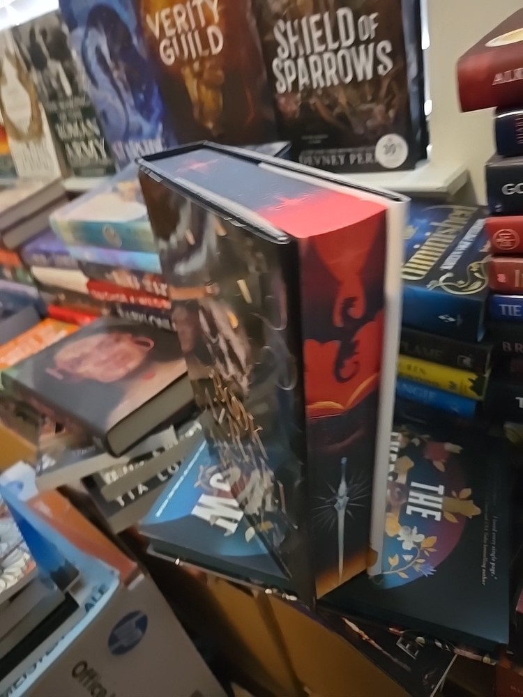 Book of Azrael: Deluxe Limited Edition by Amber V. Nicole (2025, Hardcover)