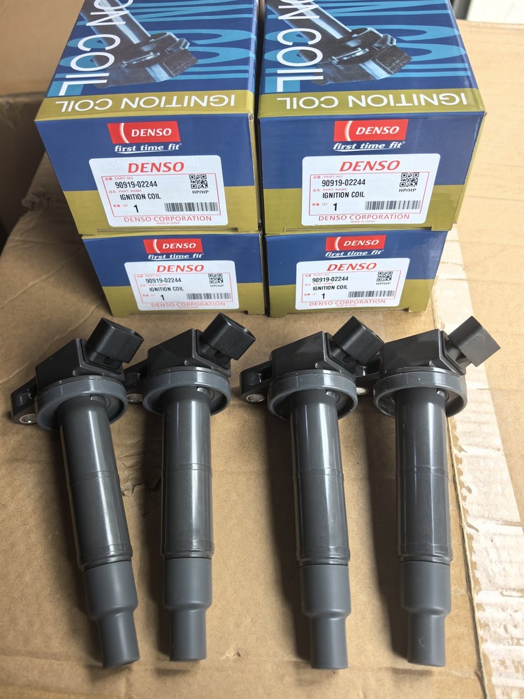 GENUINE DENSO x4 Ignition Coils For 2002 Toyota Rav4 L4 2.0L- 90919-02244