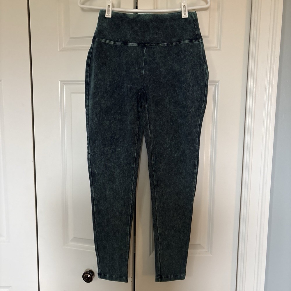 Zenana Outfitters Mineral Washed Leggings Medium Blue