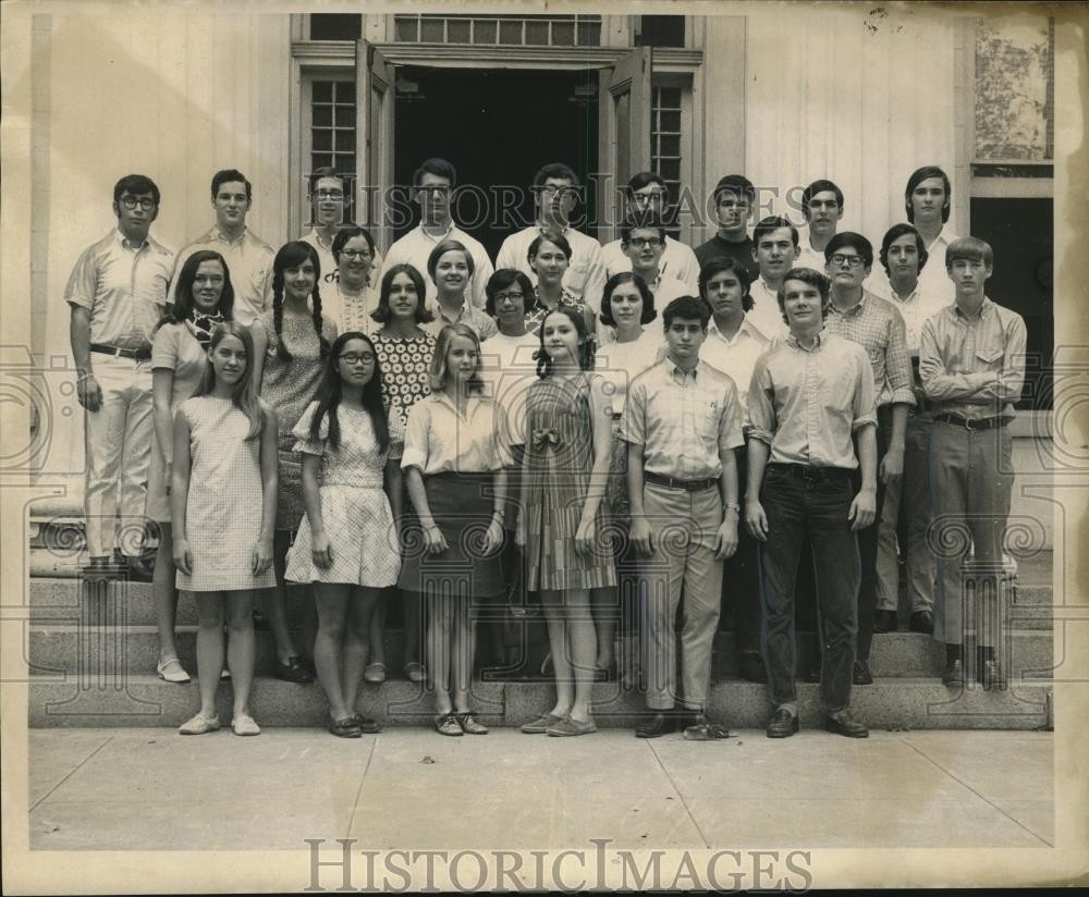 1969 Press Photo Benjamin Franklin Senior High School 32 semi-finalists