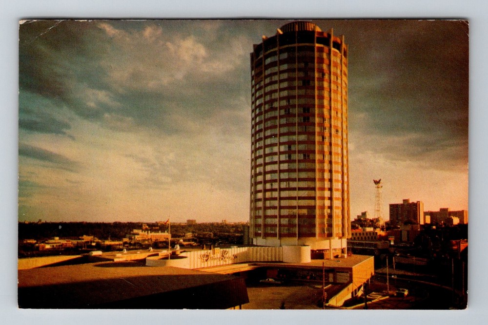 Canada- Edmonton Alberta Chateau Lacombe Advertising Postal PC Vintage Postcard