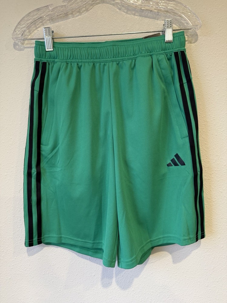 NWT ADIDAS 3-Stripe Men's Training Green/Black Stripes 2 Pockets Shorts 9”