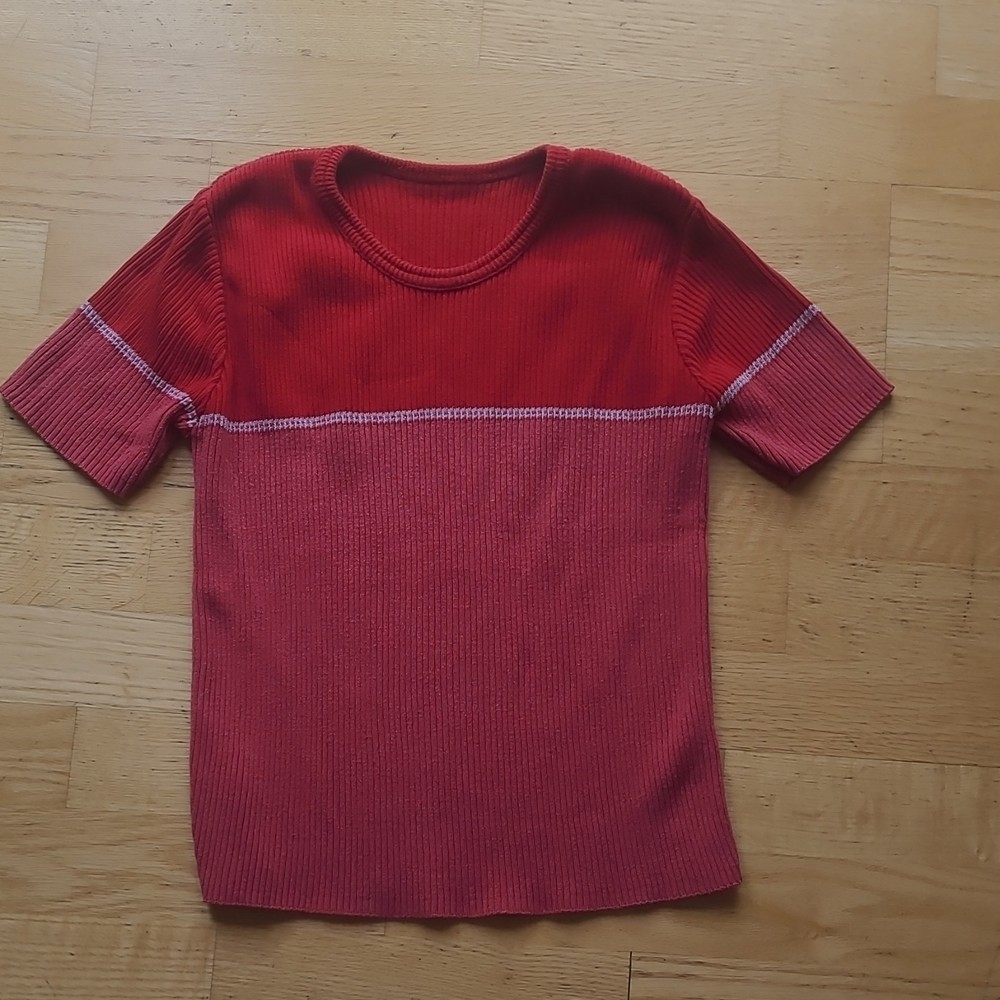 Women’s Red/Pink Solid Knit Crew Neck Short Sleeve Croptop T-Shirt Size 9