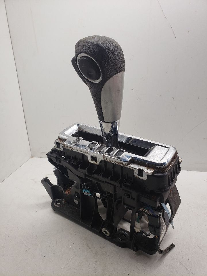 ACADIA    2011 Transmission Shift 1417050-image