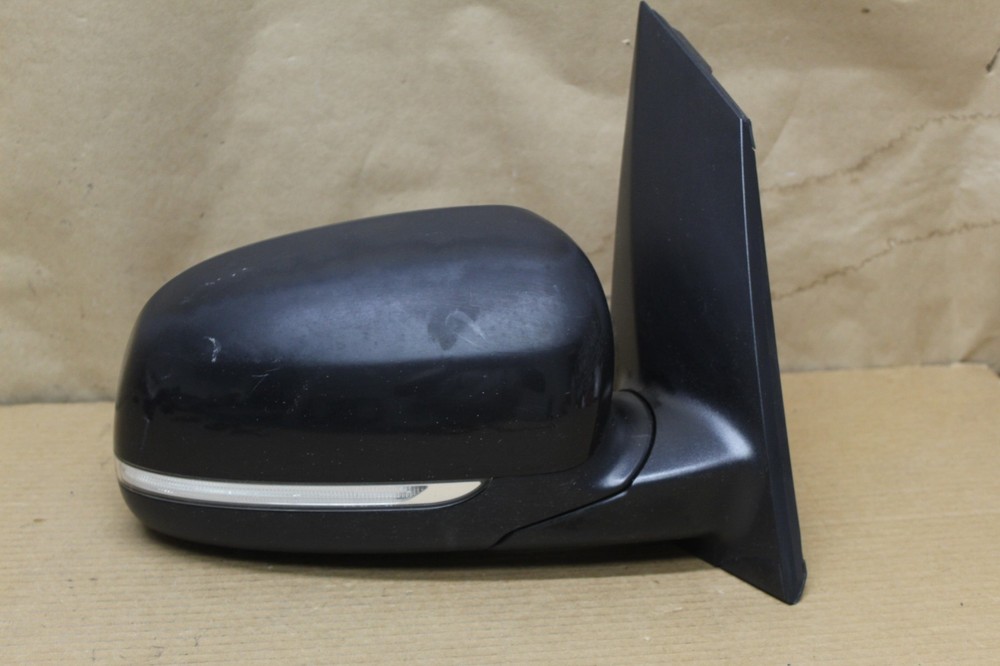 2015 - 2020 Kia Sedona Side View Mirror RH Passenger side OEM
