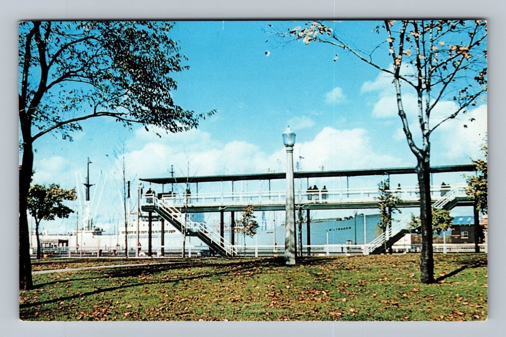 Sault Ste Marie MI-Michigan The Soo Locks Vintage Postcard Standard Souvenir PC