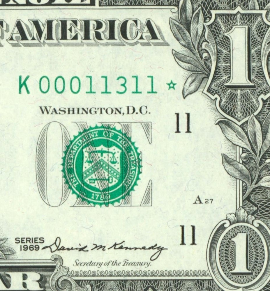 ** STAR - 5 DIGIT** $1 1969 ((GEM)) FEDERAL RESERVE NOTE (2nd of 3 consec)