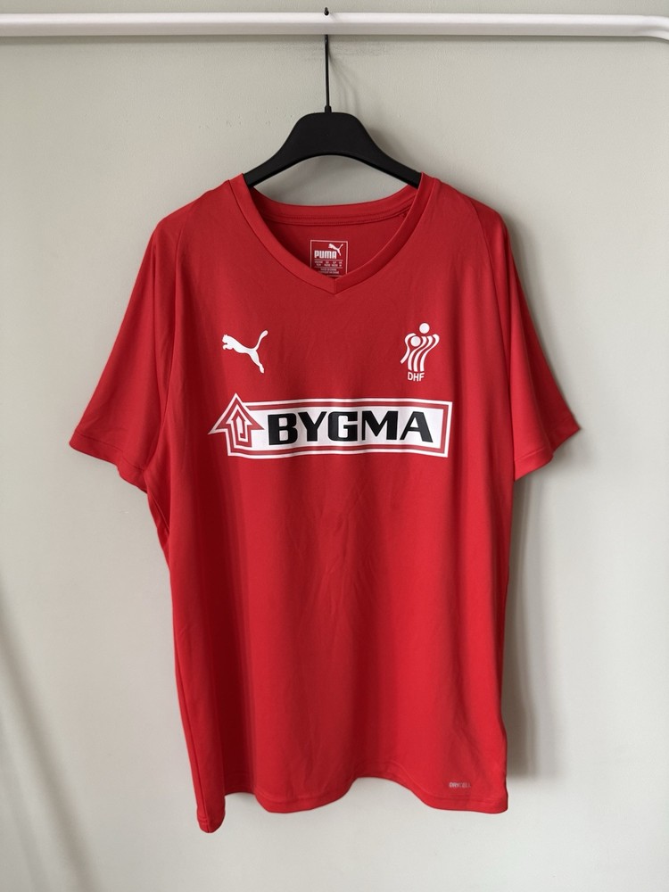 Denmark Home Soccer Jersey #17 bygma Dania Official Replica