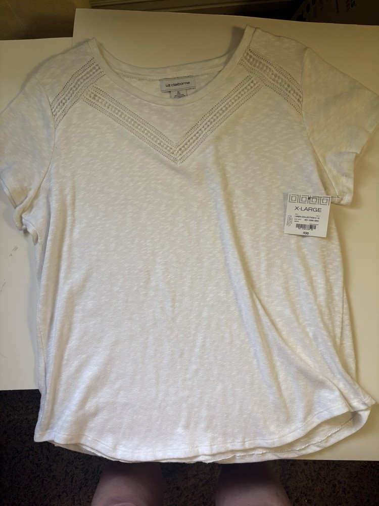 NWT Women’s Liz Claiborne Size XL White Short Sleeve Linen Collection