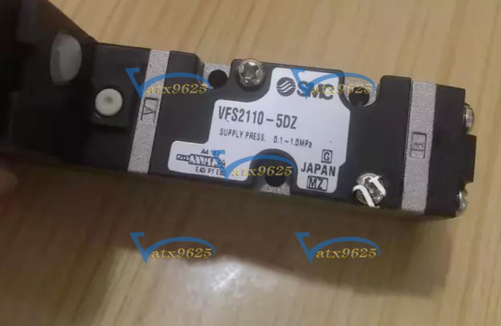 1PCS New SMC VFS2110-5DZ Solenoid Valve