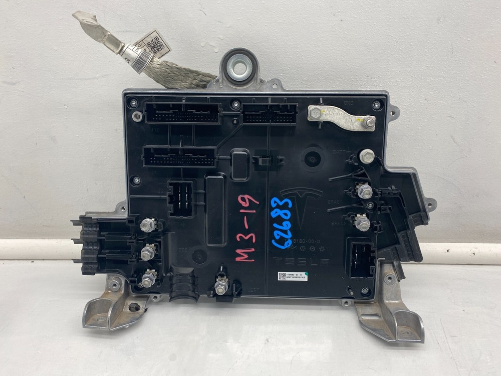 2017-2020 Tesla Model 3 Front Suspension Control Module 1118182-04-H