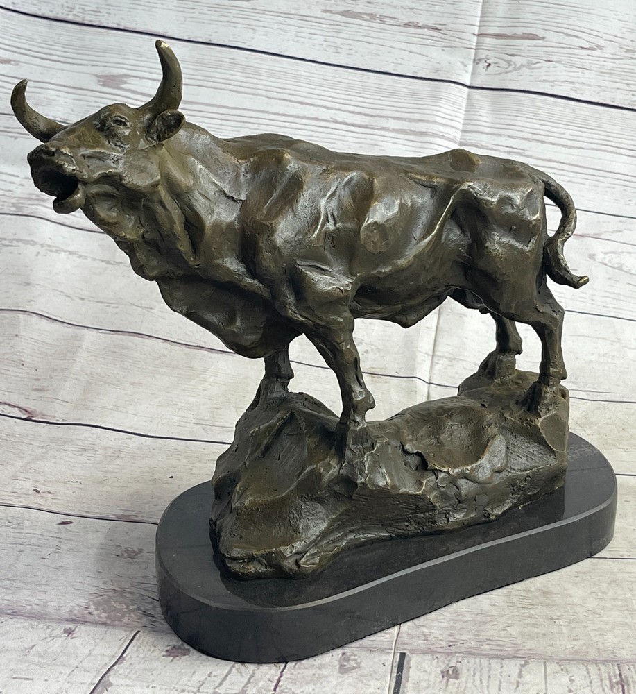 Abstract Bronze Bull Sculpture with Horns Animal Figure Decor Gift-image