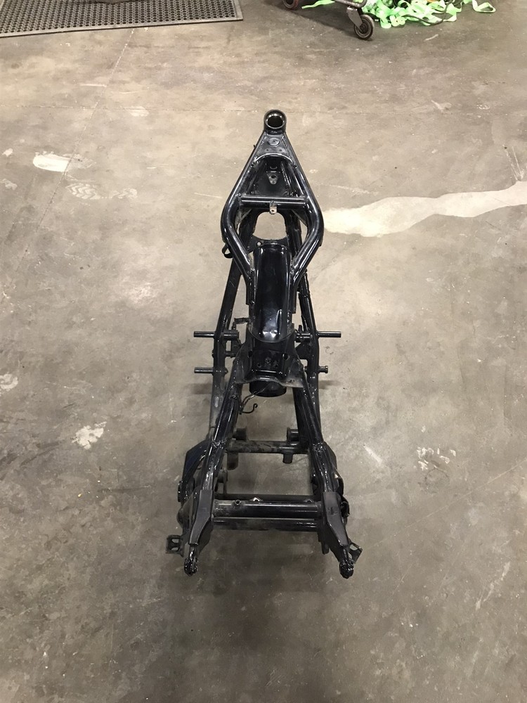 00 Honda VT1100 VT 1100 C Shadow Sabre Frame Chassis