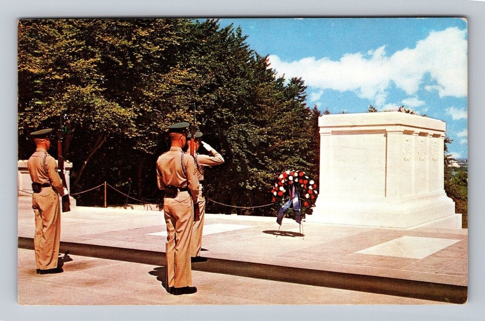 Arlington VA-Virginia Tomb of Unknown Soldier Vintage Postcard Souvenir Postal