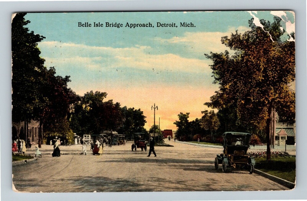 Detroit Belle Isle Bridge Vintage Street Scene with Classic Cars Postcard
