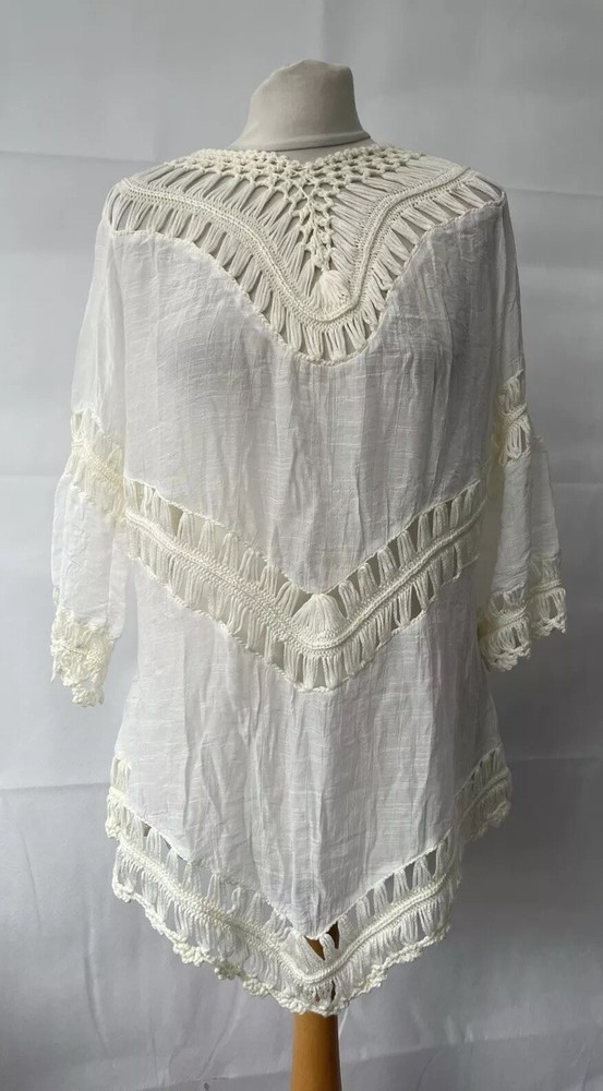 Women's White Cotton Blend Crochet Hem Blouse Size M 3/4 Sleeve