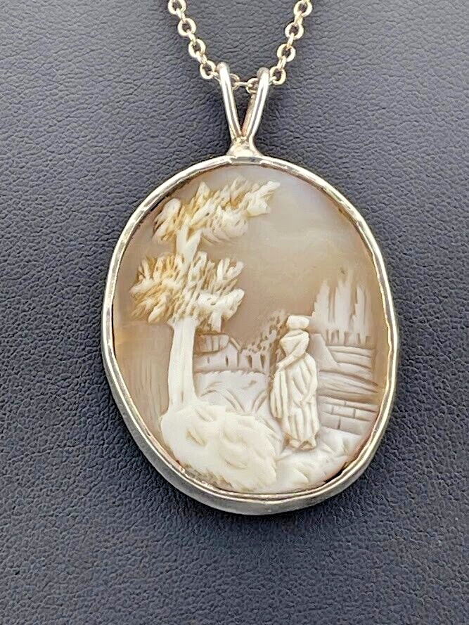Vintage 925 Sterling Silver Hand Carved Landscape Shell Cameo Necklace 20