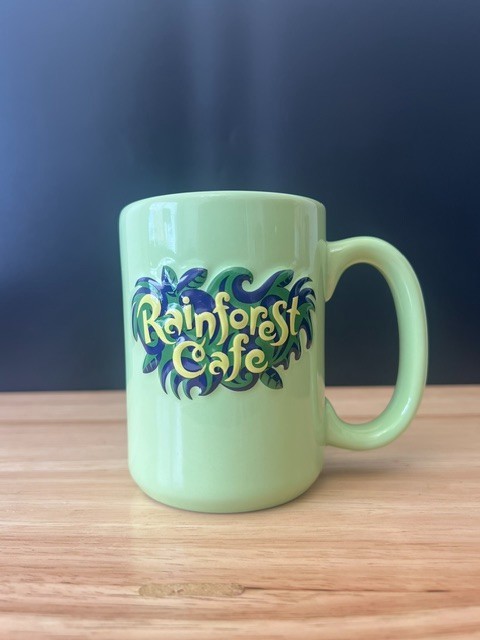 Rainforest Cafe Green Mug Raised 3D Animals Cha Cha Frog And Friends Logo 4 3/4