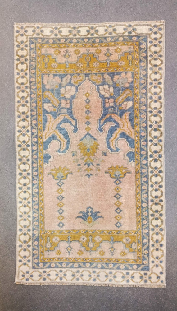 Pink Turkish Vintage Oriental Small Rug 2.1x3.6 ft. Antique Handmade Prayer Rug