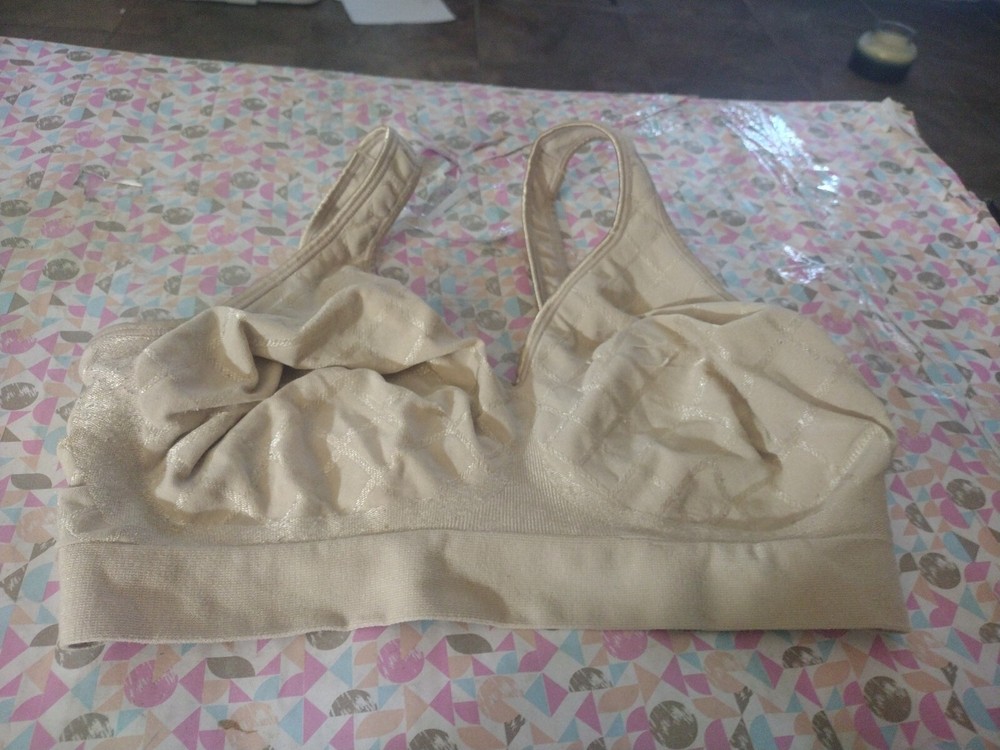 Women's Soft Beige  Defective Bra Size X-Large Wire Free.