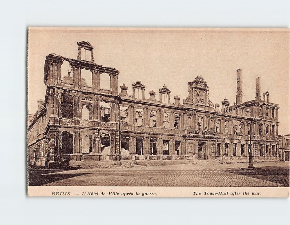 Postcard The Town Hall after the war Reims France