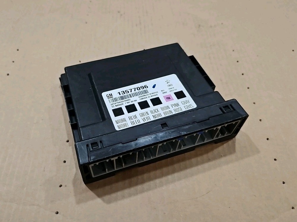 2010-2013 CHEVY CADILLAC SAAB GMC BUICK OEM BODY CONTROL MODULE UNIT 13577096