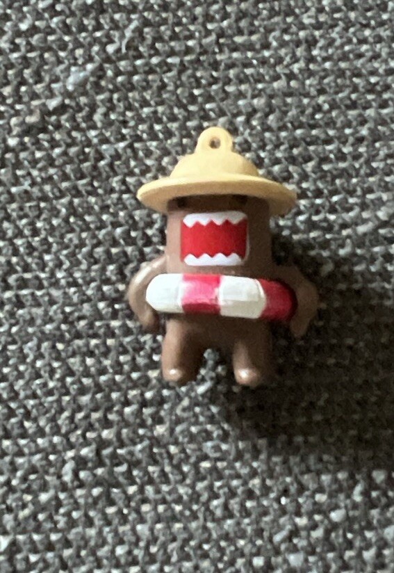 Domo Kun Mini Lifeguard Domo Loose 1