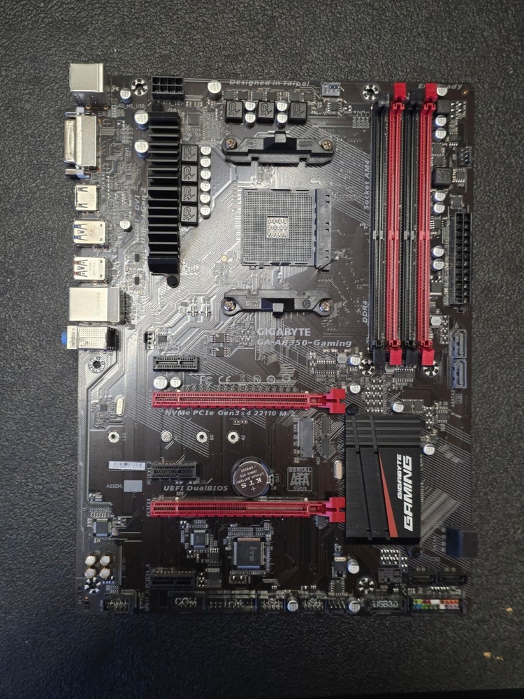 GIGABYTE GA-AB350-Gaming 3 AMD AM4 DDR4 ATX Motherboard