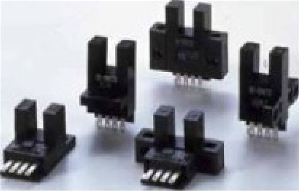 1Pcs New EE-SX671 Omron Plc Module bm