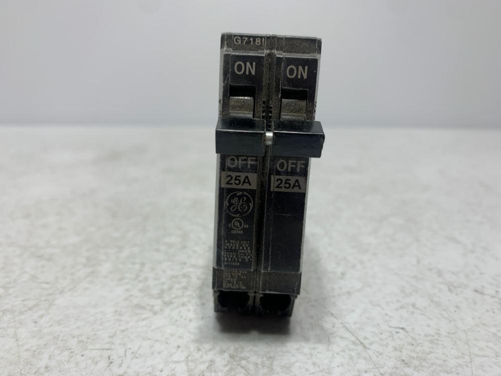 General Electric THQP225 Circuit Breaker 25A 2-Pole 120/240V