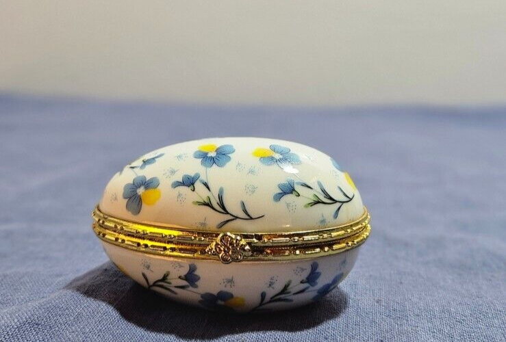 Vintage Limoges France Porcelaine Egg Shaped Trinket Box Floral Design