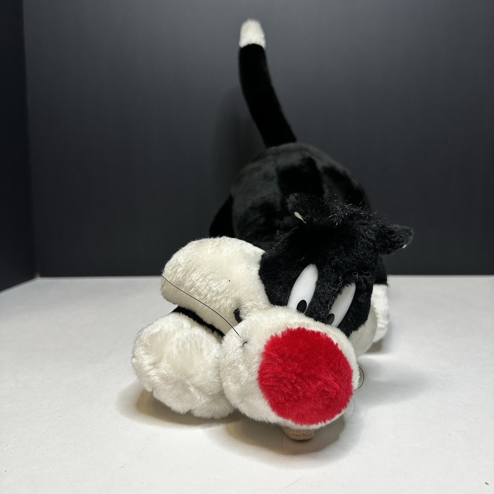Vintage 1998 Sylvester The Cat Pouncing Plush Toy 14